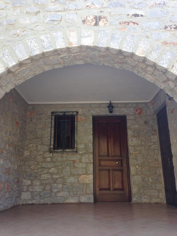 Las - Giannakakoy Traditional Stone Houses Néon Oítilon Kültér fotó